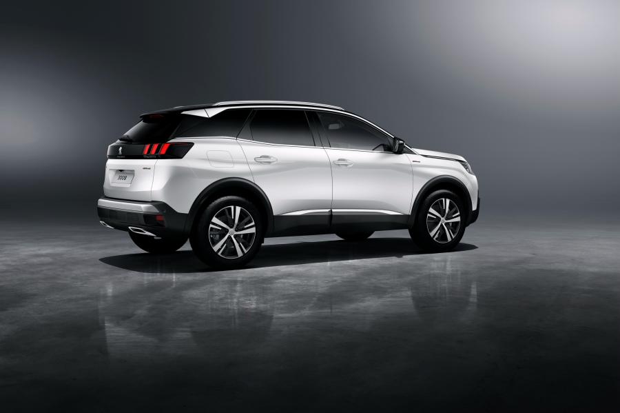  Peugeot 3008 GT Line 2016 года  (WW) (фото 12 из 42)